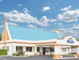 Days Inn By Wyndham Ruther Glen Kings Dominion Area Exterior photo